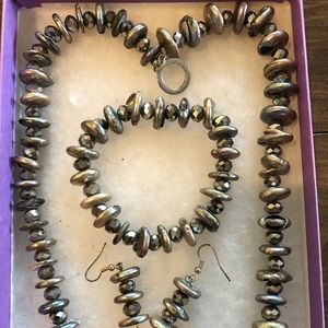 Necklace - Bracelet - Earring Set (shells/beads)